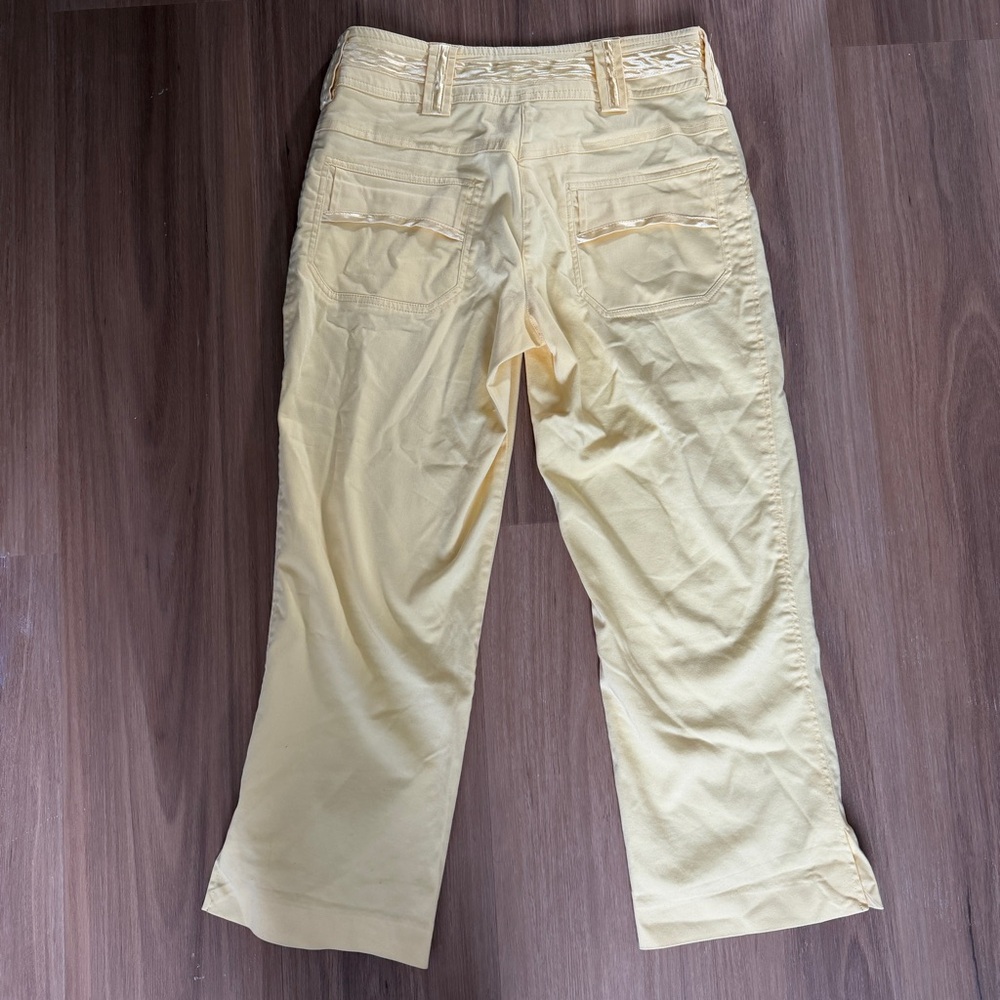 Cache Light Yellow Pants - Picture 4 of 5